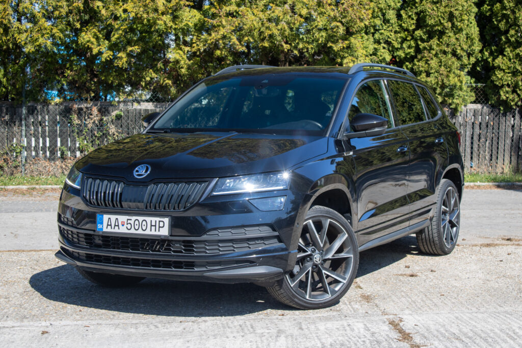 Škoda Karoq 1.5 TSI Sportline DSG / AJ NA SPLÁTKY - PROTIHODNOTA /