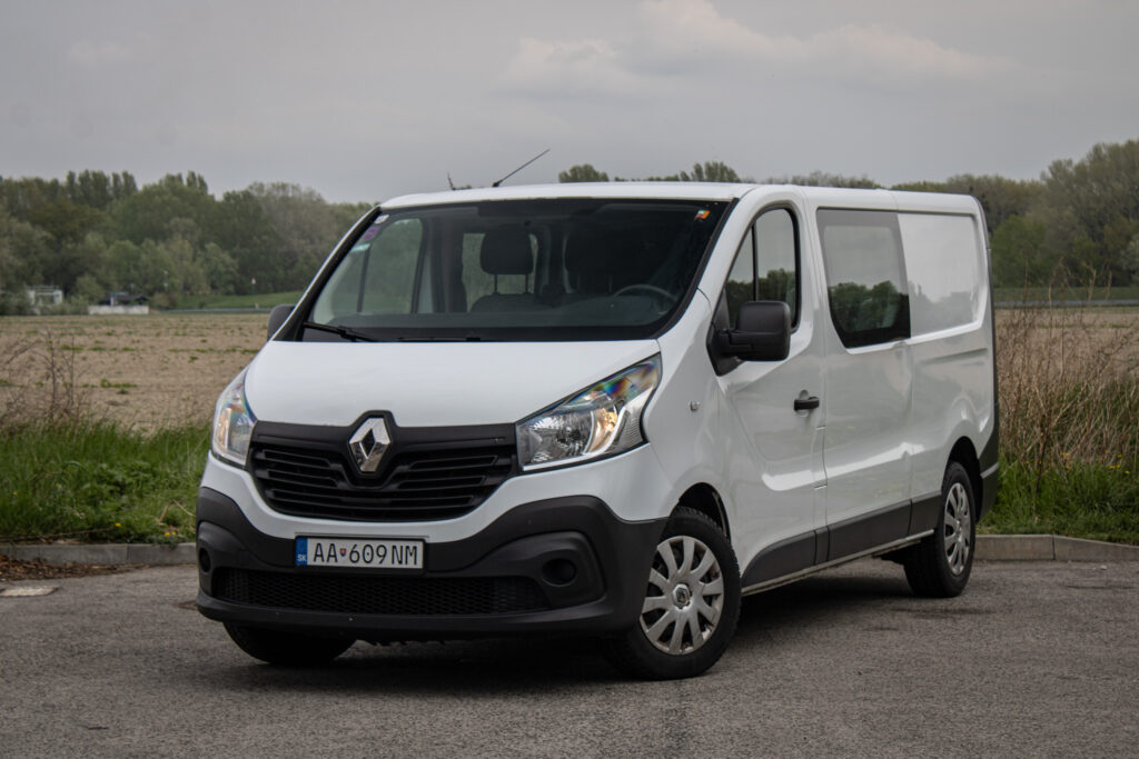 Renault Trafic 1.6 dCi Crew DoubleCab / AJ NA SPLÁTKY / PROTIÚČET