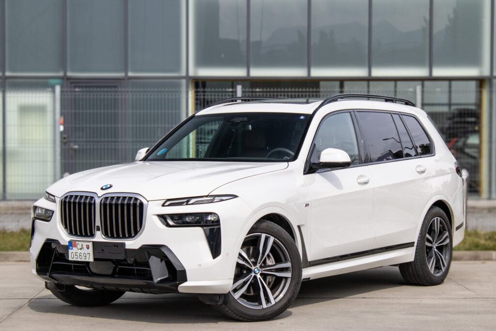 BMW X7 xDrive 40d mHEV A/T, 259kW, A8 / AJ NA SPLÁTKY / PROTIÚČET /