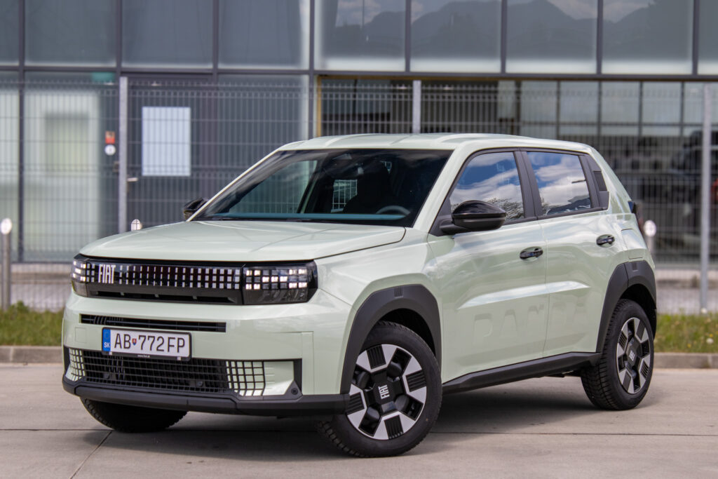 Fiat Panda Grande 1.2T Hybrid eDCT6 ICON / AJ NA SPLÁTKY / PROTIÚČET /