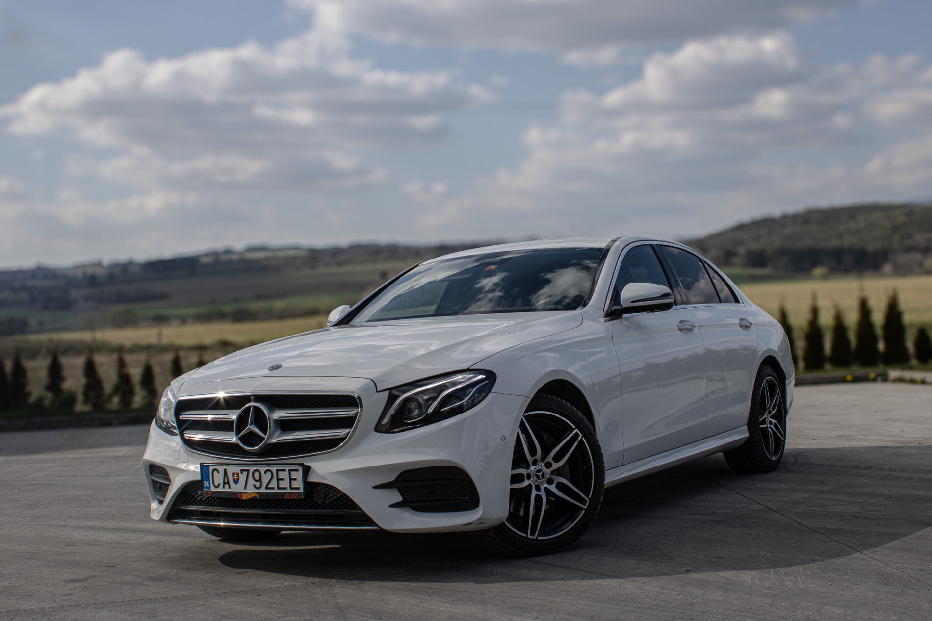 Mercedes-Benz E trieda 220 d 4MATIC  143kW,      FINANCOVANIE/PROTIÚČET