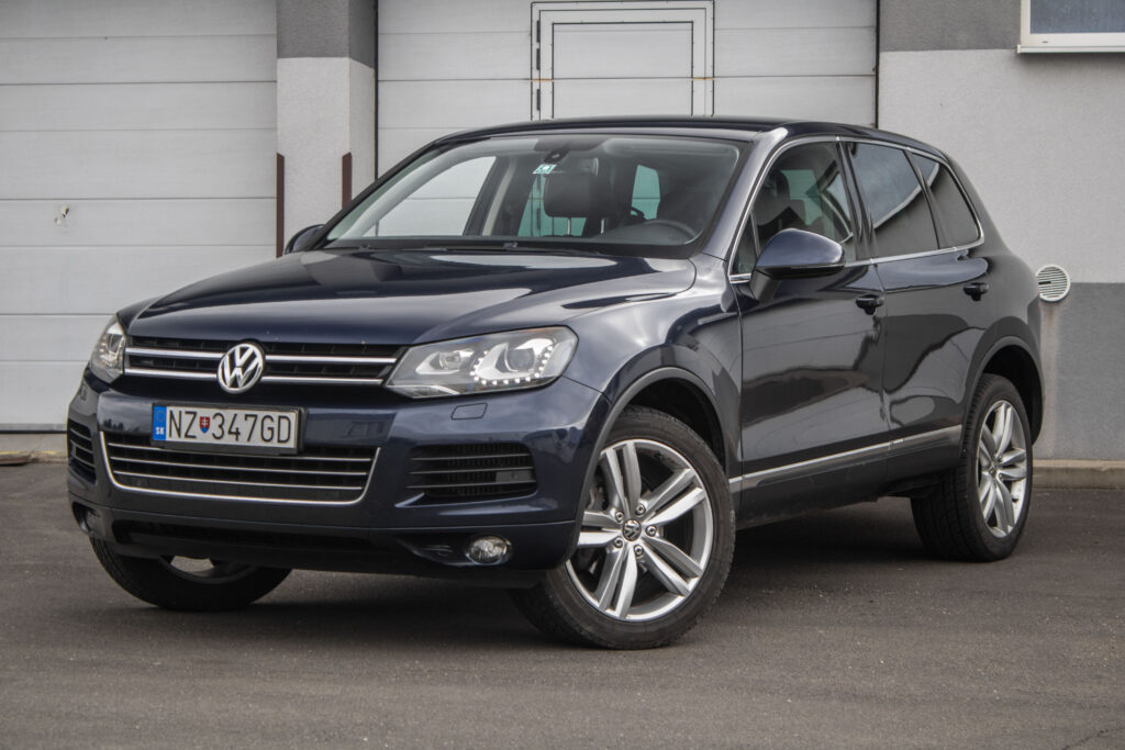 Volkswagen Touareg II 3.0 V6 TDI BlueMotion 176kW AT 2011 / AJ NA SPLÁTKY / PROTIÚČET /