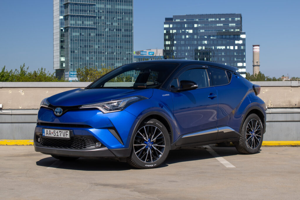 Toyota C-HR 1.8 Hybrid Executive E-CVT