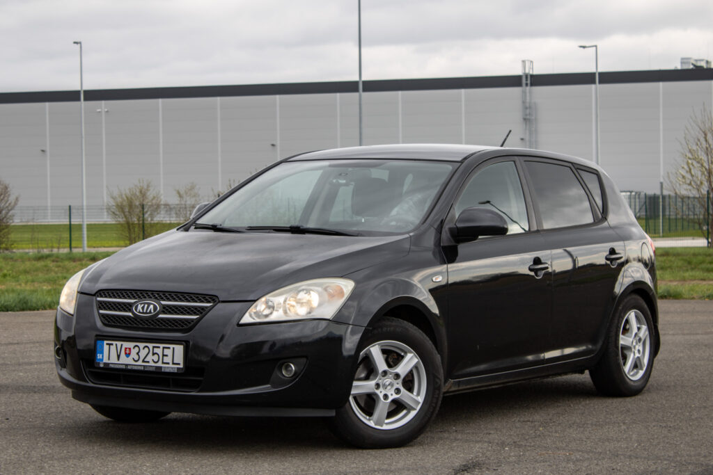 Kia 1.4 / 77kW / M5 / AJ NA SPLÁTKY / PROTIÚČET