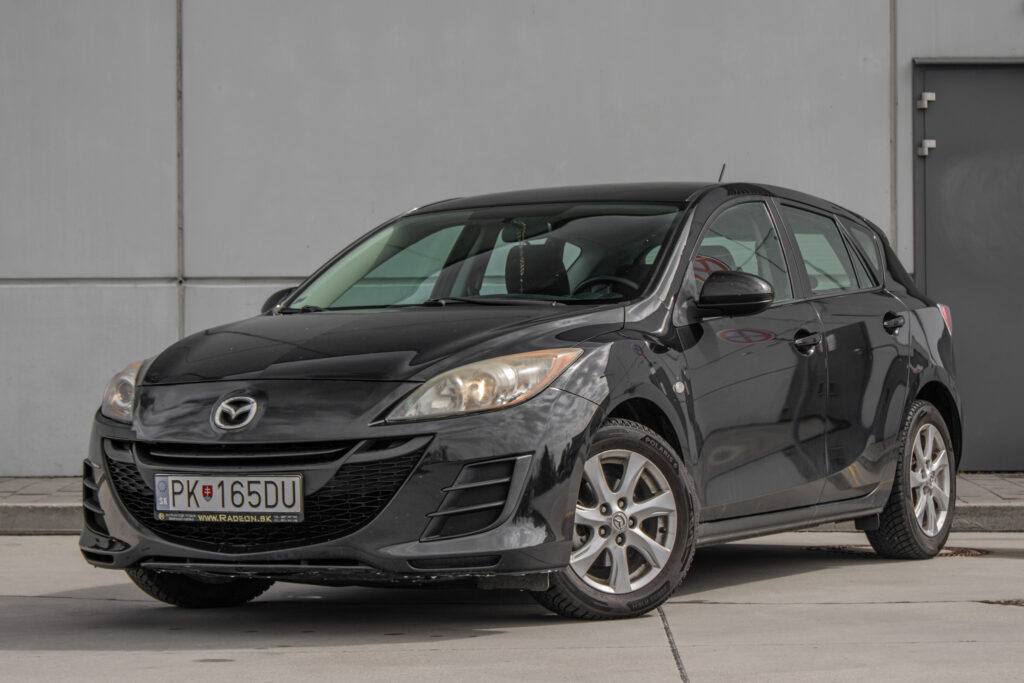 Mazda 3 1.6diesel, manuál / AJ NA SPLÁTKY / PROTIÚČET /