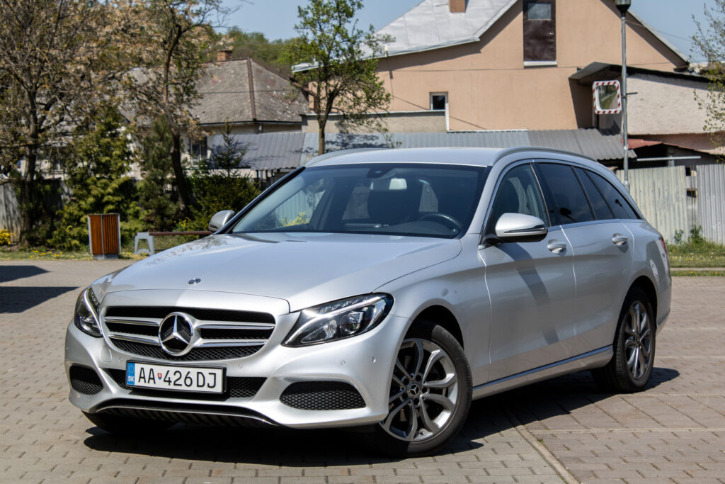 Mercedes-Benz C trieda Kombi C200d / 100kW / A9 / ZÁRUKA / AJ NA SPLÁTKY / PROTIÚČET