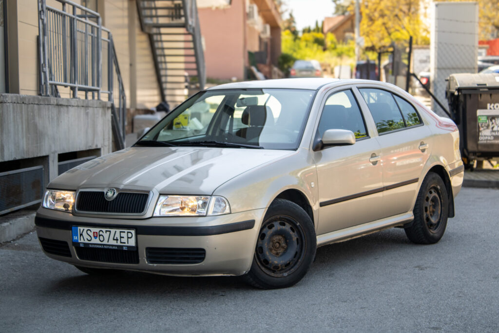 Škoda Octavia 1.6 Classic / 75kW / M5 / AJ NA SPLÁTKY / PROTIÚČET