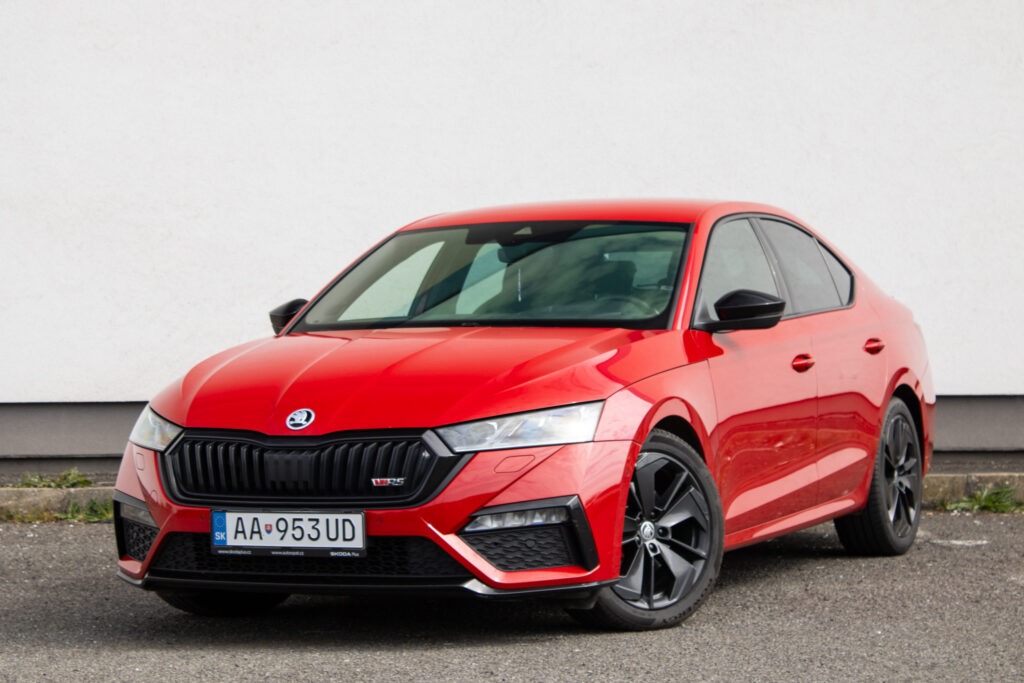 Škoda Octavia 2.0 TDI RS / DSG / 147kW / A7 / ZÁRUKA / AJ NA SPLÁTKY / PROTIÚČET