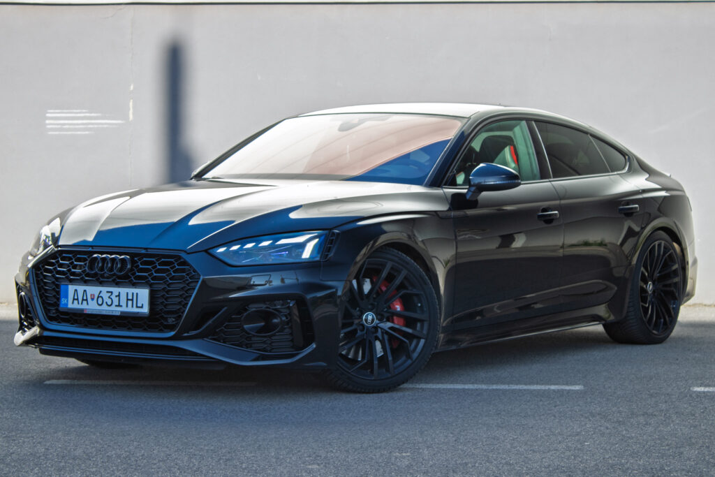 Audi RS5 Sportback 331kW AT8 / MOŽNÁ ZÁRUKA / NA SPLÁTKY / NA PROTIÚČET