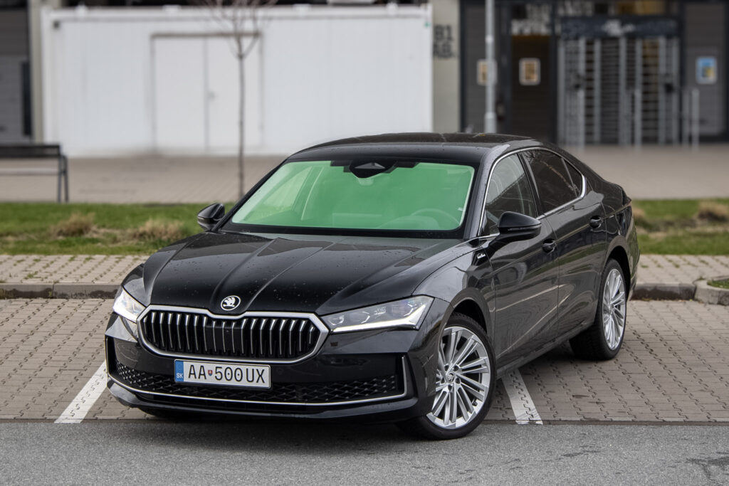 Škoda Superb 2.0 TSI L&K DSG / 195W / 4x4 / A7 / ZÁRUKA / AJ NA SPLÁTKY / PROTIÚČET