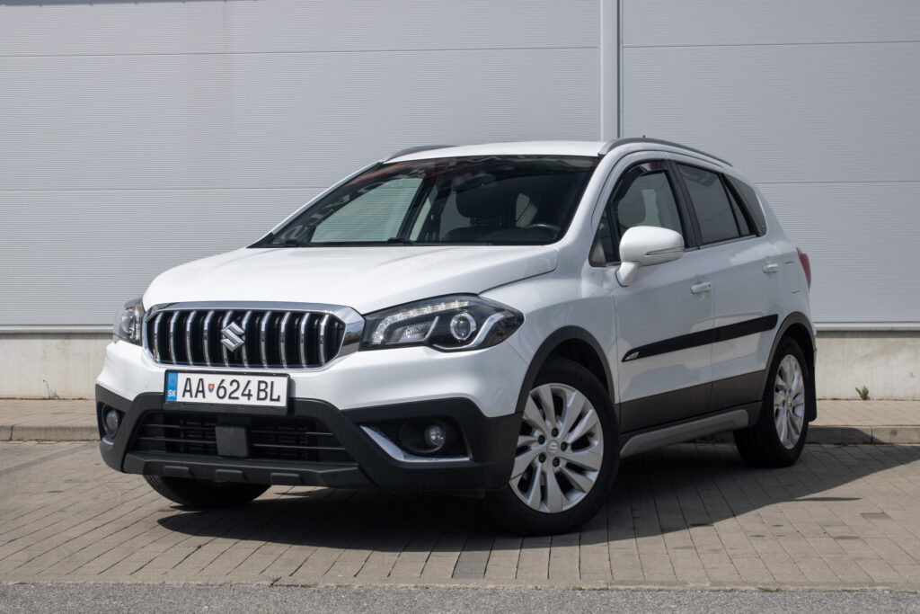 Suzuki SX4 S-Cross 1.4 BoosterJet 4WD / 103kW / A6 / ZÁRUKA / AJ NA SPLÁTKY / PROTIÚČET