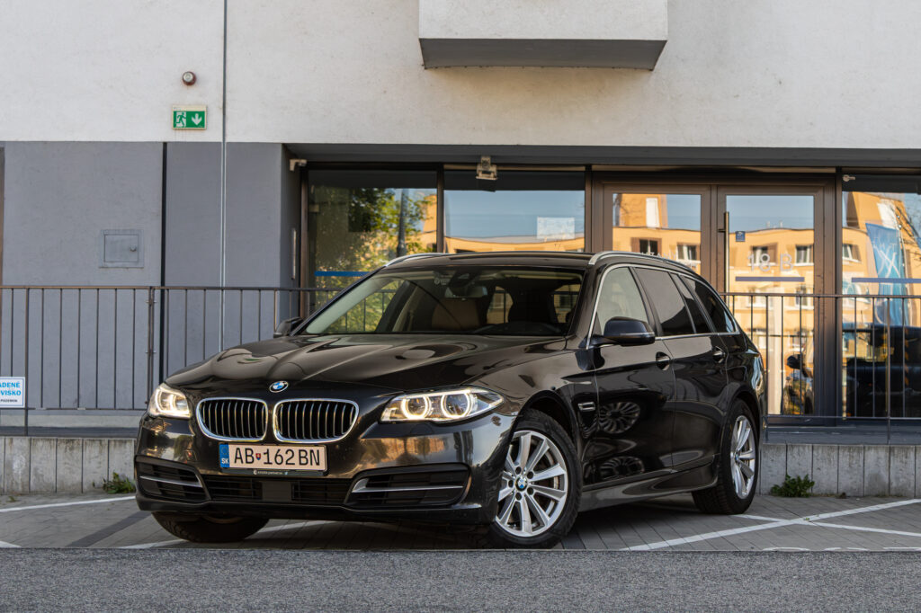 BMW Rad 5 Touring 525d xDrive