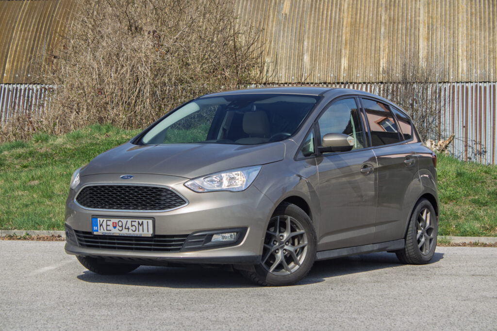 Ford C-Max 1.0 EcoBoost 125k 92kW / NA SPLÁTKY / NA PROTIÚČET