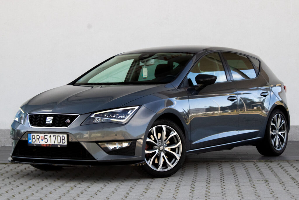 Seat Leon 1.8 TSI Ecomotive FR DSG / NA SPLÁTKY / NA PROTIÚČET