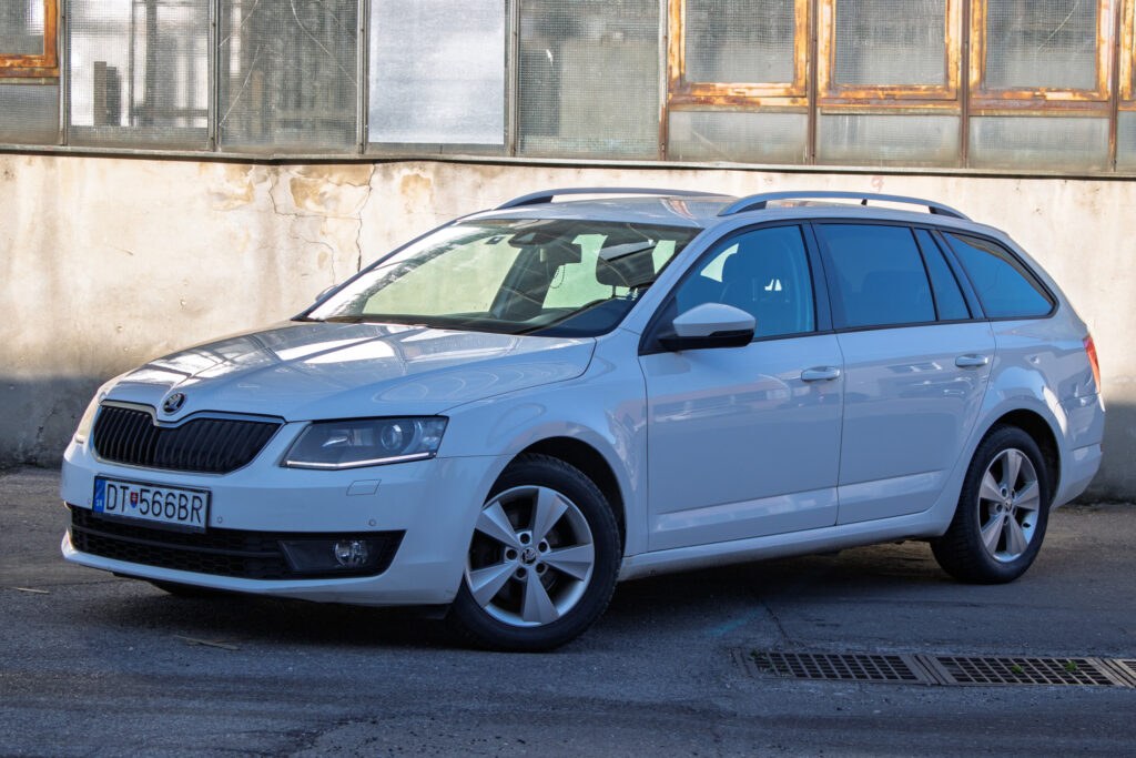 Škoda Octavia Combi 2.0 TDI 110kW EU6 / NA SPLÁTKY / NA PROTIÚČET