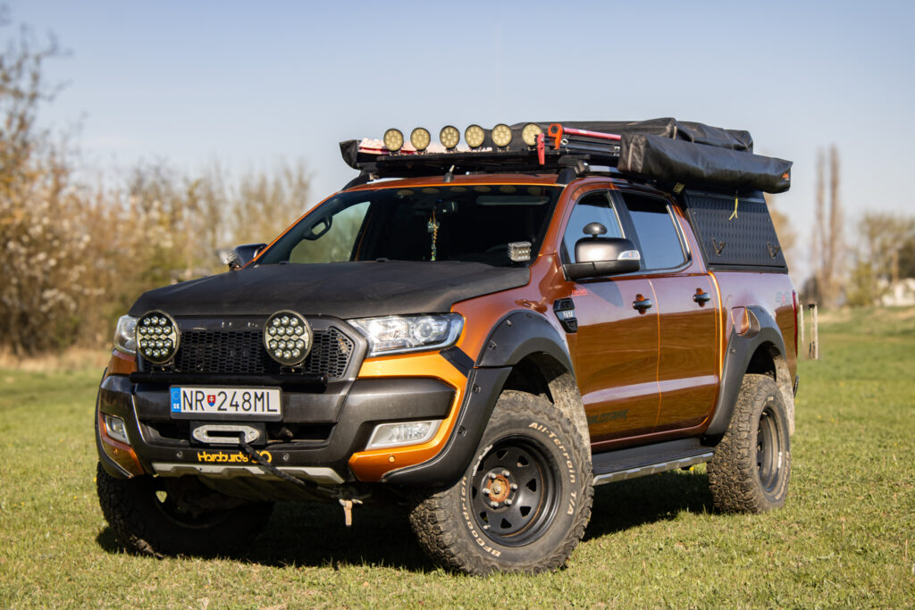 Ford Ranger 3.2 TDCi Duratorq 4x4 WildTrack 147kW A6 / NA SPLÁTKY / NA PROTIÚČET