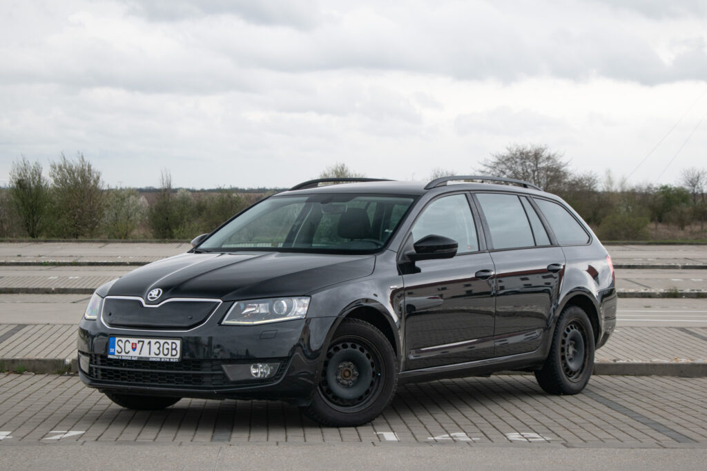 Škoda Octavia Combi 110Kw Automat ZÁRUKA / AJ NA SPLÁTKY / PROTIÚČET