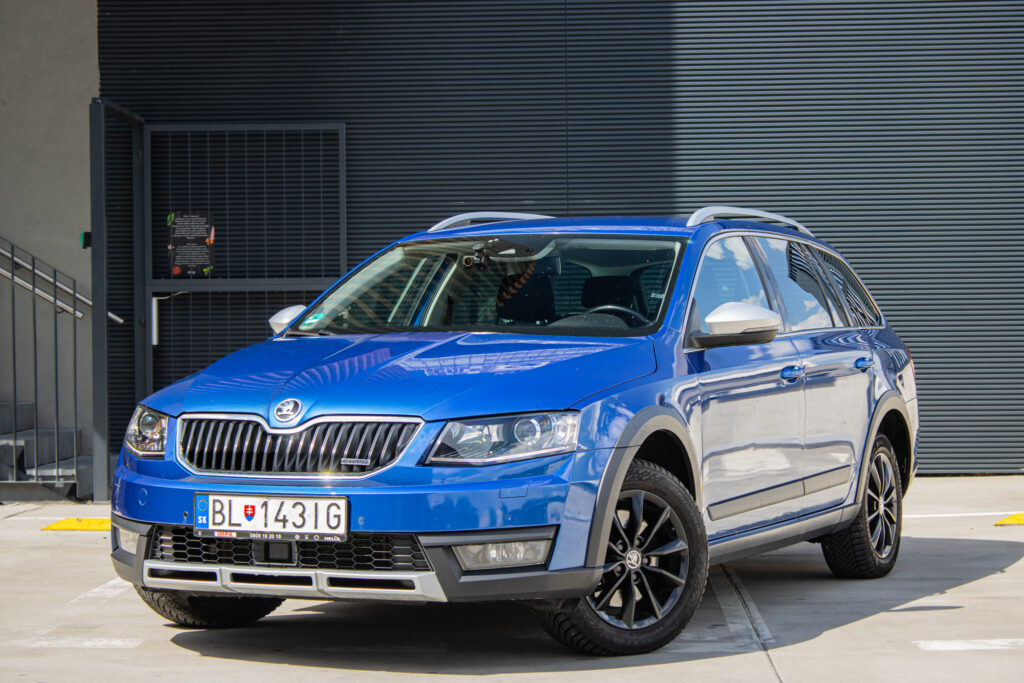 Škoda Octavia Combi Scout, 2.0 TDI /AJ NA SPLÁTKY/PROTIÚČET/