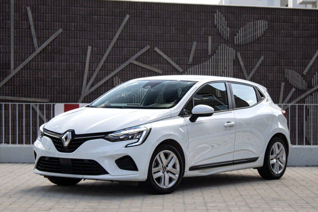 Renault Clio E-tech Hybrid /AJ NA SPLÁTKY/PROTIÚČET/