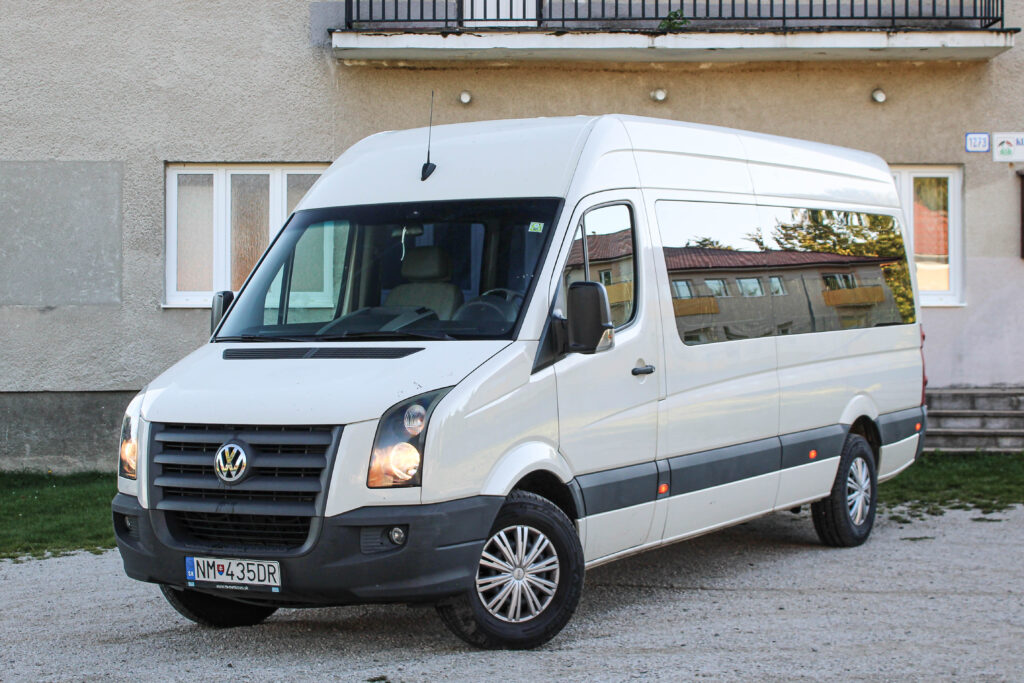 Volkswagen Crafter 2.5 TDI 9 MIEST / AJ NA SPLÁTKY / PROTIÚČET /