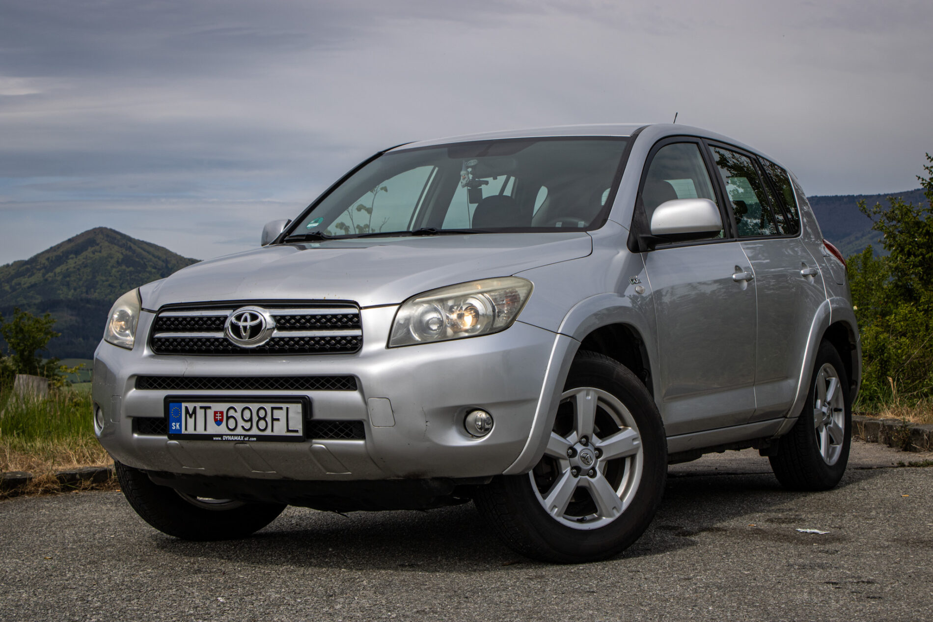 Toyota RAV4 2.2 D-4D 180 X, 130kW, M6, 5d. (2006 - 2009) / AJ NA SPLÁTKY / PROTIÚČET