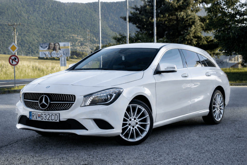 Mercedes-Benz CLA Shooting Brake 180, 90kW (2016) / AJ NA SPLÁTKY / PROTIÚČET /