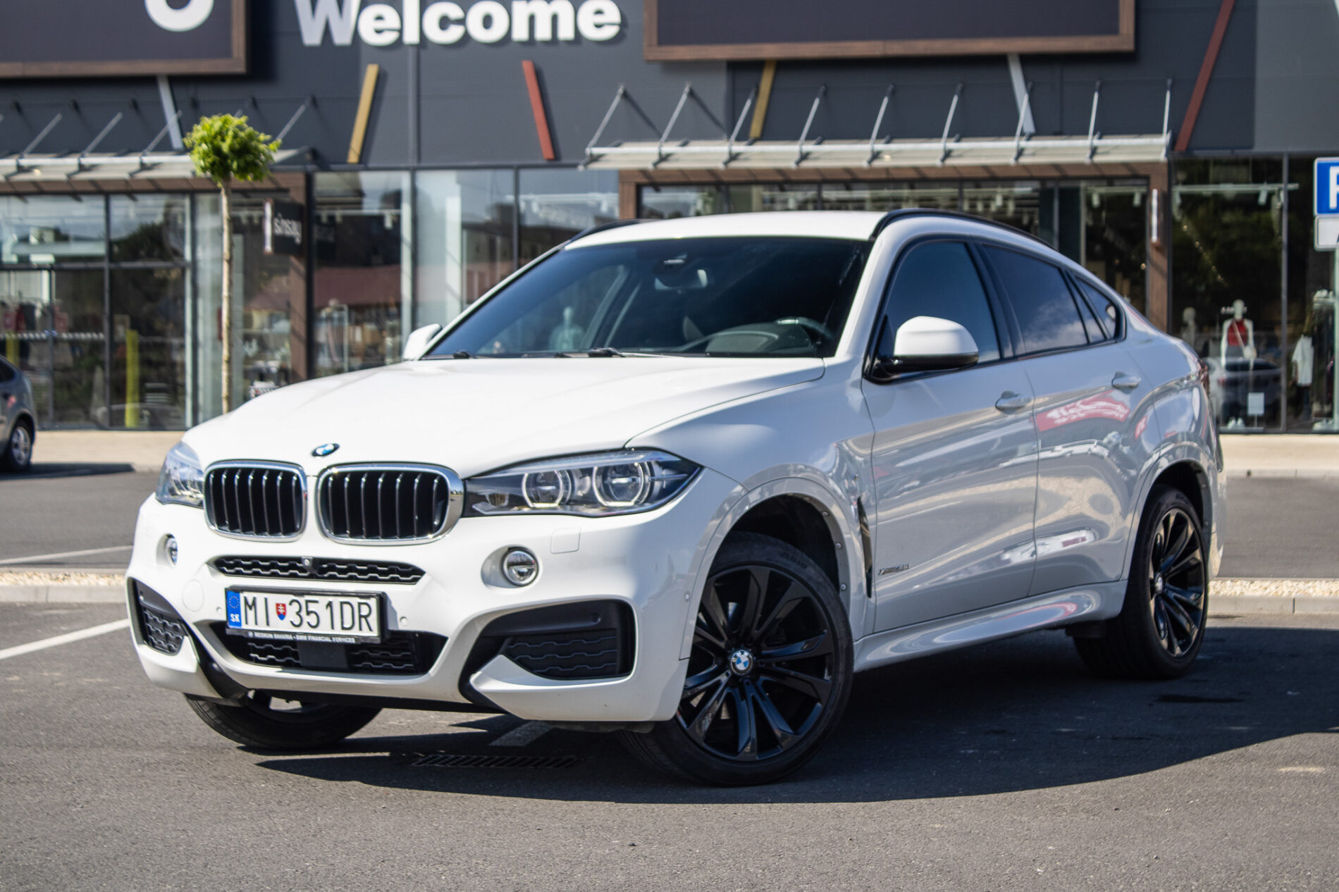 BMW X6 xDrive30d A/T, 190kW (2015) / AJ NA SPLÁTKY / PROTIÚČET /