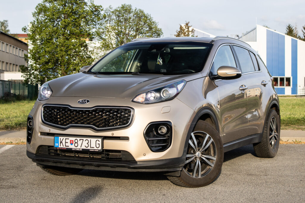 Kia Sportage 2.0 CRDi Gold 4WD A/T, 100kW (2017) / AJ NA SPLÁTKY / PROTIÚČET /