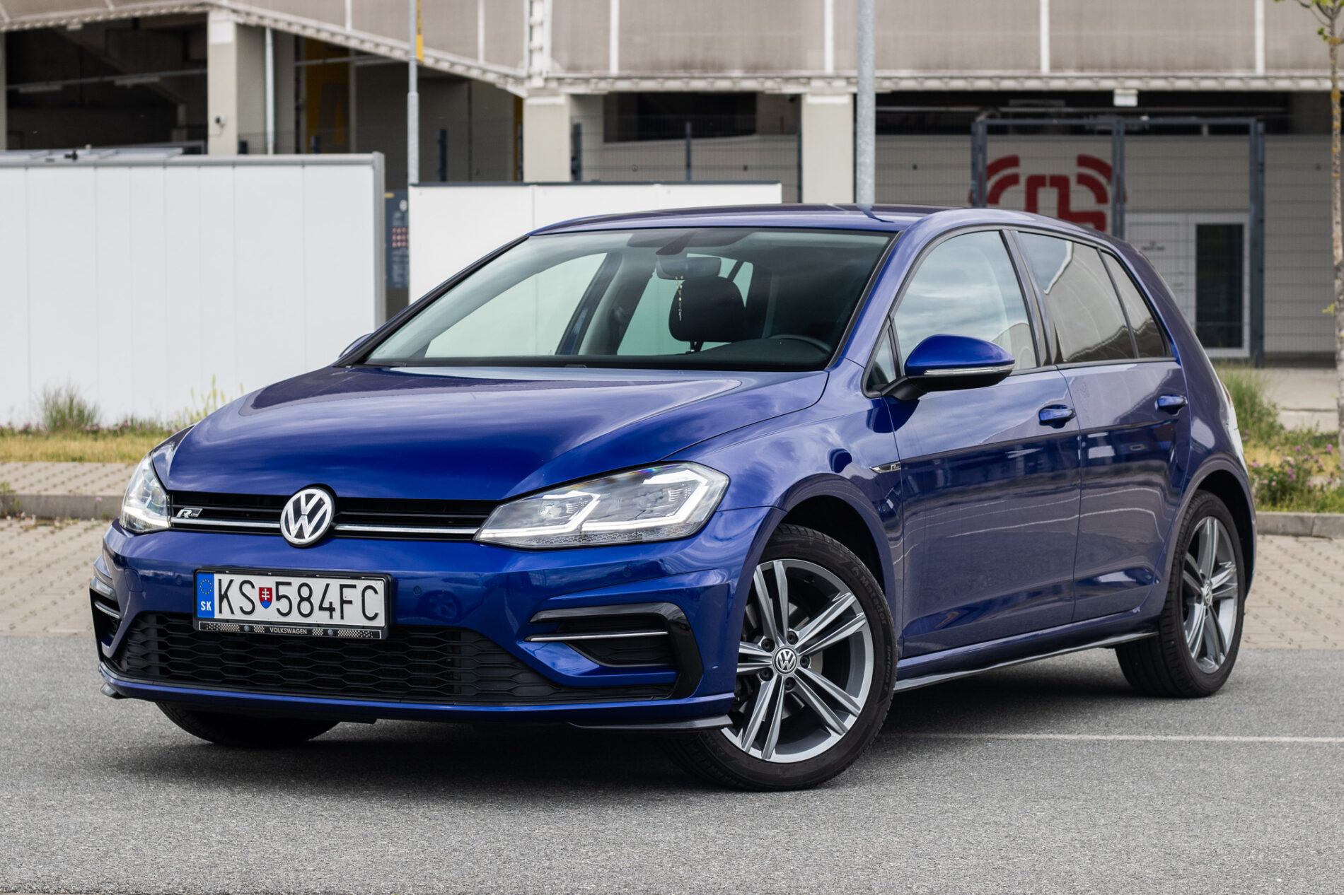 Volkswagen Golf 1.5 TSI R-line, 110kW (2020) / AJ NA SPLÁTKY / PROTIÚČET /