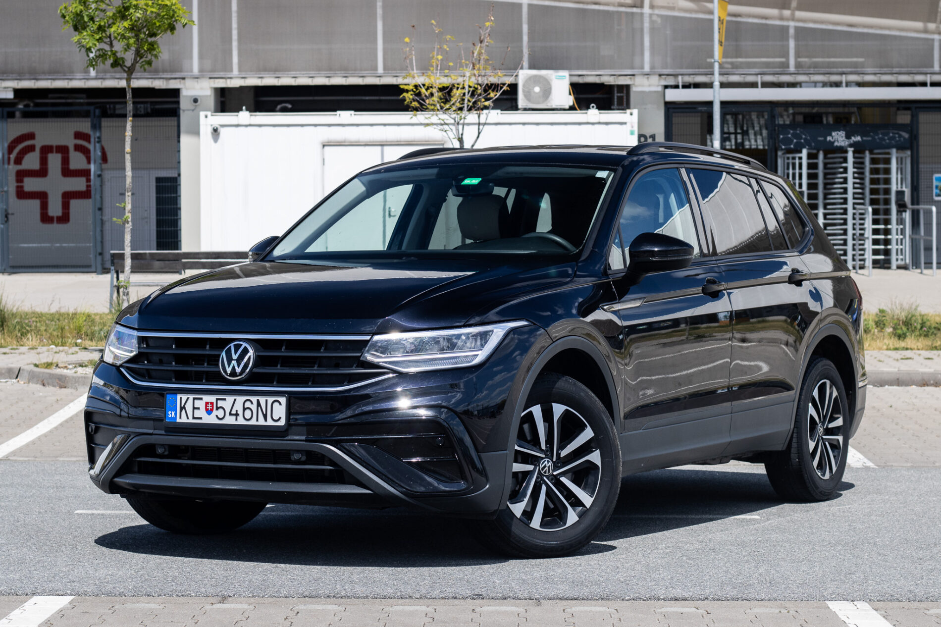 Volkswagen Tiguan Allspace 2.0 TSI, 137kW (2023) / AJ NA SPLÁTKY / PROTIÚČET /
