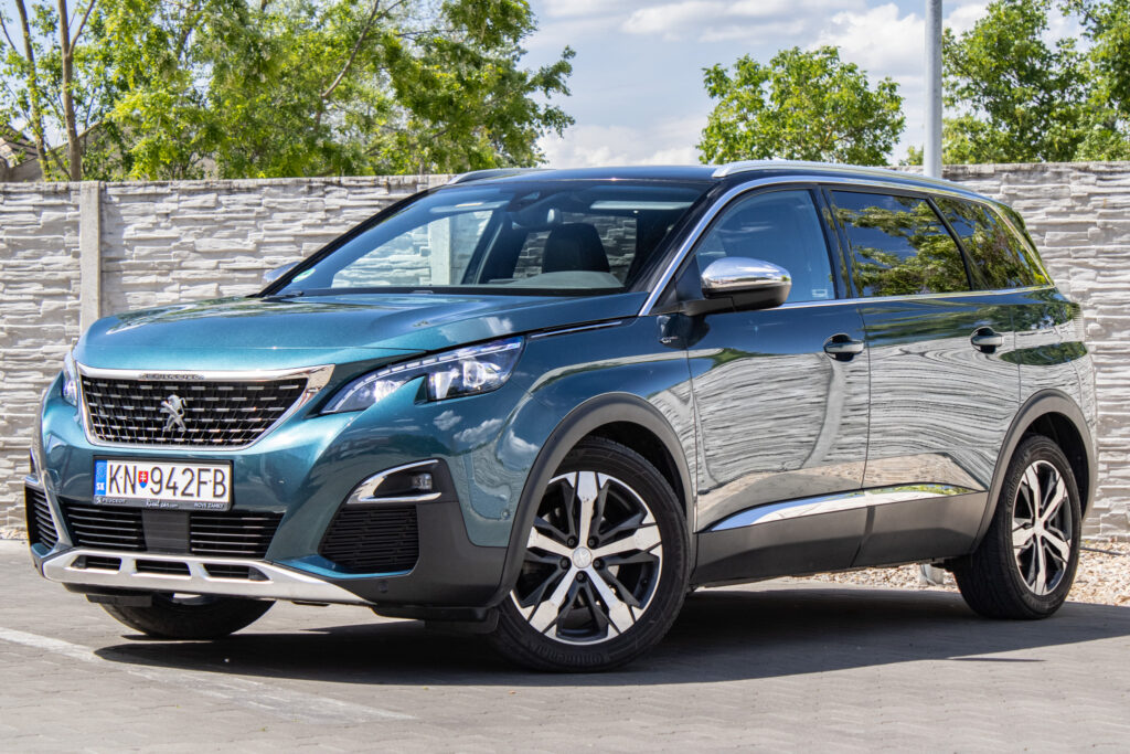 Peugeot 5008 2.0 BlueHDi 130kw GT Line 2018 AT/8 / 1.Majiteľ / 7-miestne / AJ NA SPLÁTKY / PROTIÚČET