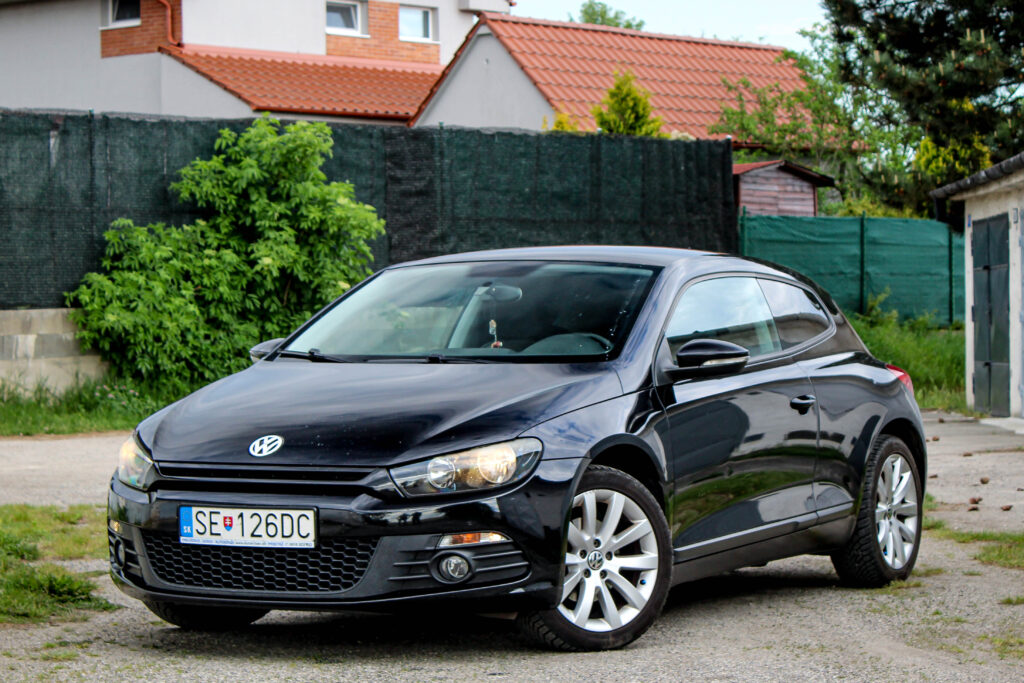 Volkswagen Scirocco 1.4 TSI / AJ NA SPLÁTKY / PROTIÚČET /