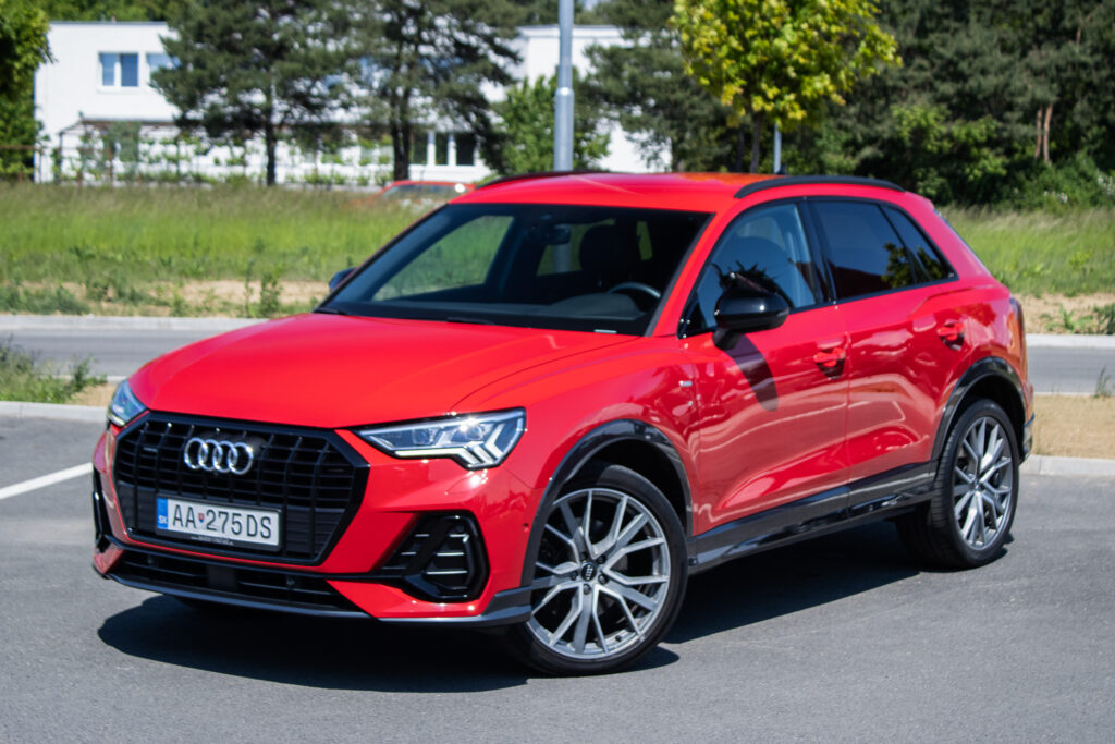 Audi Q3 2.0 TFSI S line quattro S tronic, 169kW (2019) / AJ NA SPLÁTKY / PROTIÚČET /