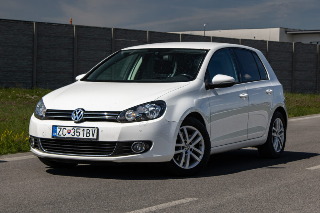 Volkswagen Golf VI 1.4TSI 118kw DSG 2009 / AJ NA SPLÁTKY / PROTIÚČET