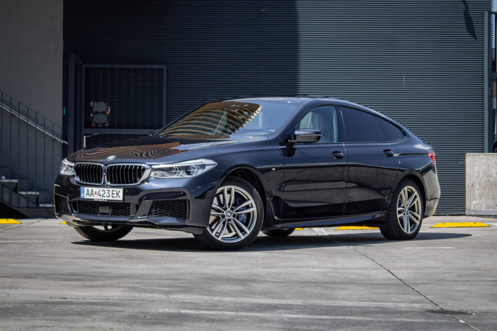 BMW Rad 6 GT 640i xDrive 250kW, AT/8 / AJ NA SPLÁTKY / PROTIÚČET /
