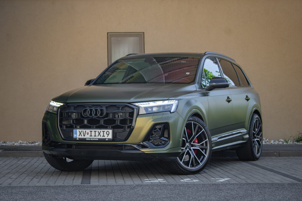 Audi SQ7 TFSI quattro A/T 8 / ZÁRUKA 5 ROKOV / ADVANCED PODVOZOK / 7 MIEST /
