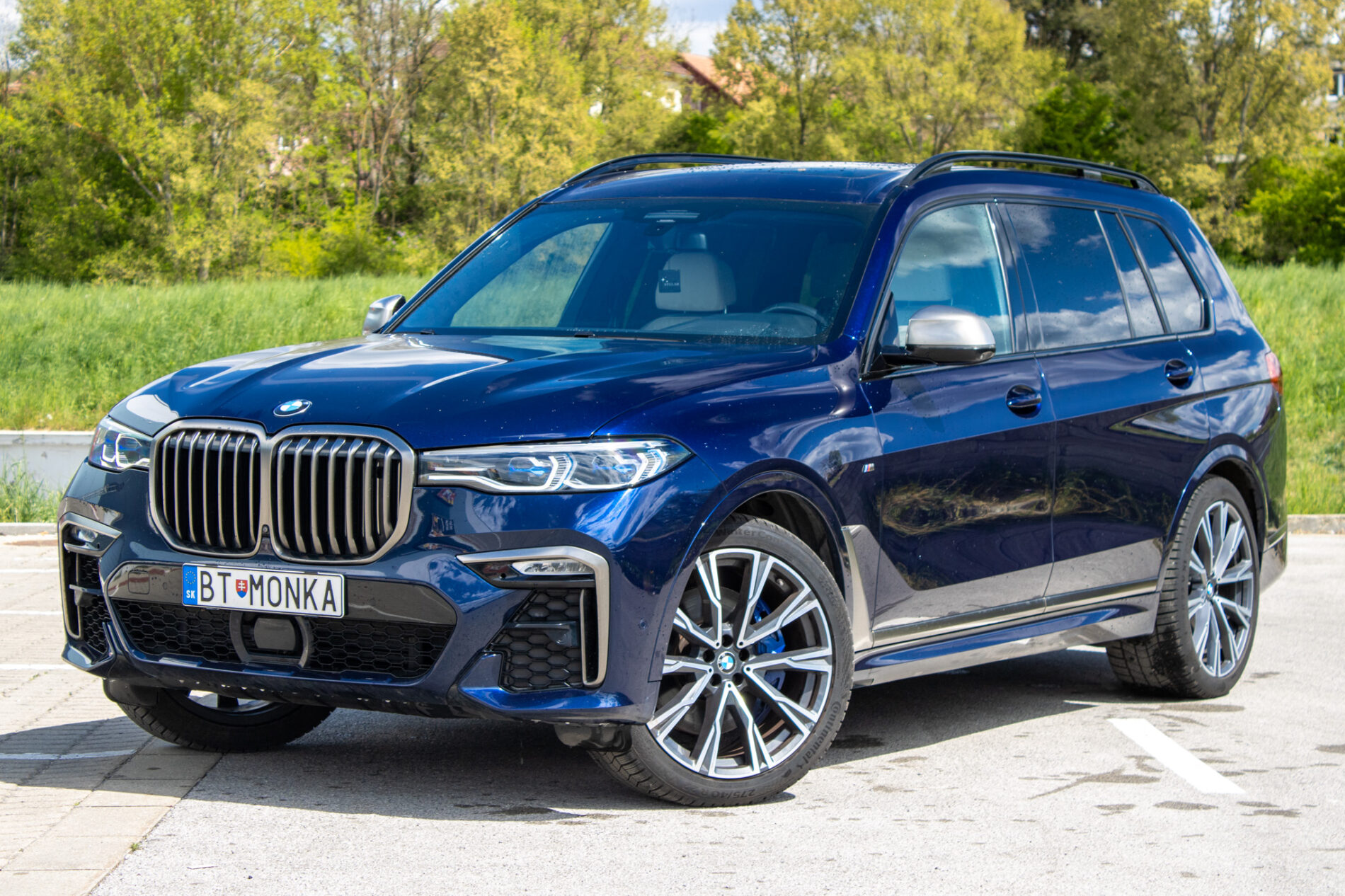 BMW X7 4.4 V8 390kw xDrive 2021 / AJ NA SPLÁTKY / PROTIÚČET /