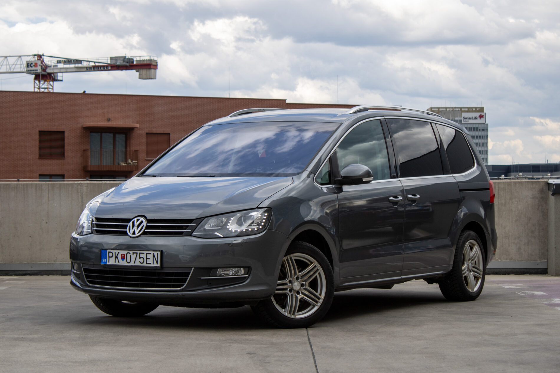 Volkswagen Sharan 2.0 TDI BMT 177k Highline DSG AJ NA SPLÁTKY / PROTIÚČET