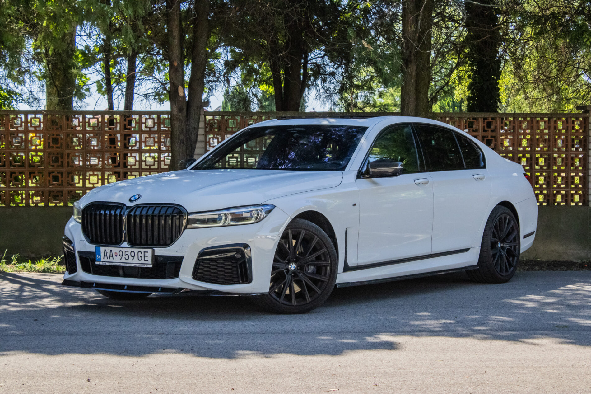 BMW Rad 7 750Ld xDrive / Bowers / Carbon /LASER /Pano /Headup / AJ NA SPLÁTKY / PROTIÚČET