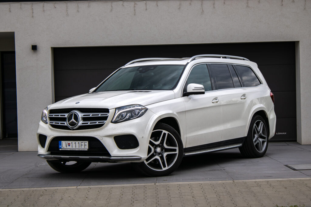 Mercedes-Benz GLS 350d 4MATIC 190kW AMG-Line / NA SPLÁTKY / NA PROTIÚČET