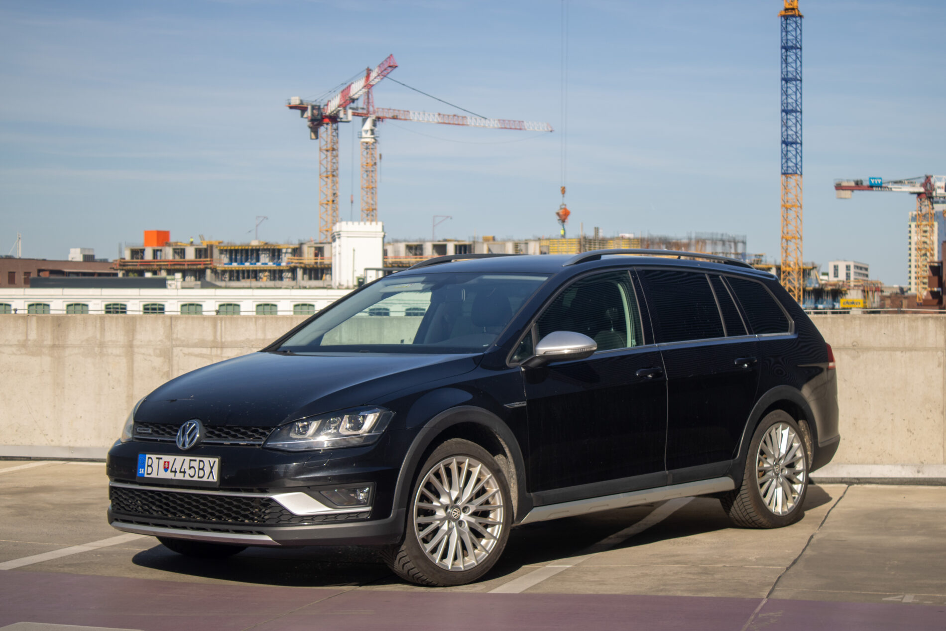 Volkswagen Golf Variant Alltrack 1.8 TSI 4MOTION DSG / AJ NA SPLÁTKY / PROTIUCET
