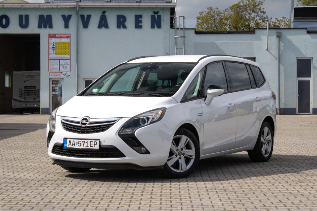 Opel Zafira Tourer 1.4 Turbo + LPG, 103kW