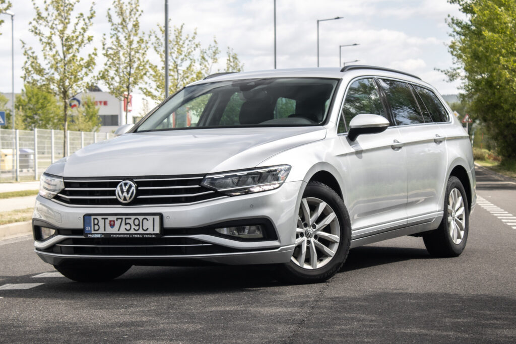 Volkswagen Passat Variant DSG 150k, 110kW / AJ NA SPLÁTKY / PROTIÚČET