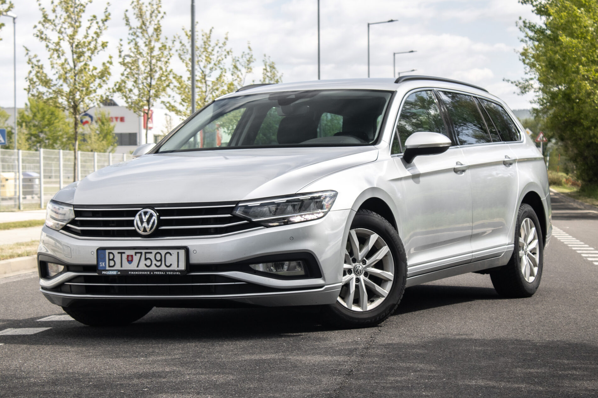 Volkswagen Passat Variant DSG 150k, 110kW / AJ NA SPLÁTKY / PROTIÚČET