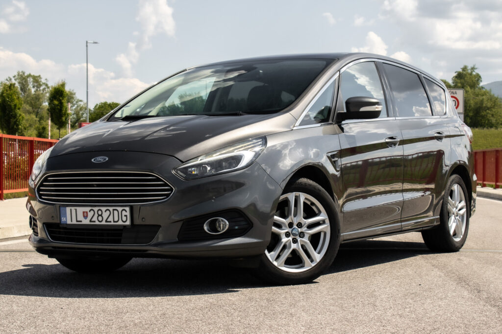 Ford S-Max 2.0 TDCi Duratorq 180 Titatanium A/T /AJ NA SPLÁTKY /PROTIÚČET