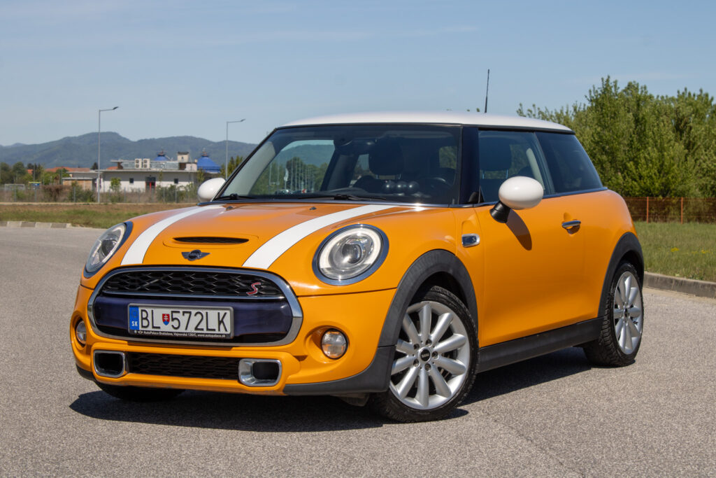 Mini Cooper S D automat / AJ NA SPLÁTKY - PROTIHODNOTA /