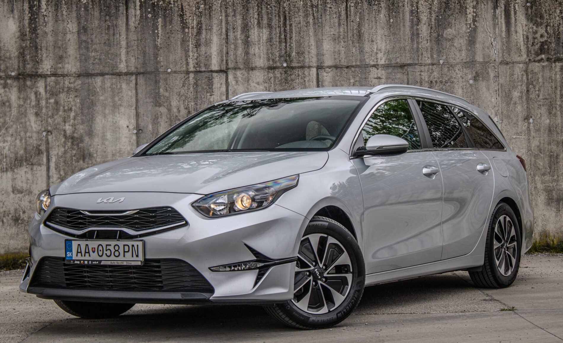 Kia Ceed SW 1.5 T-GDi Gold 103kW M6 / NA SPLÁTKY / PROTIHODNOTA /