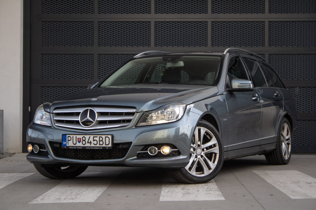 Mercedes-Benz C trieda Kombi 220 CDI W204