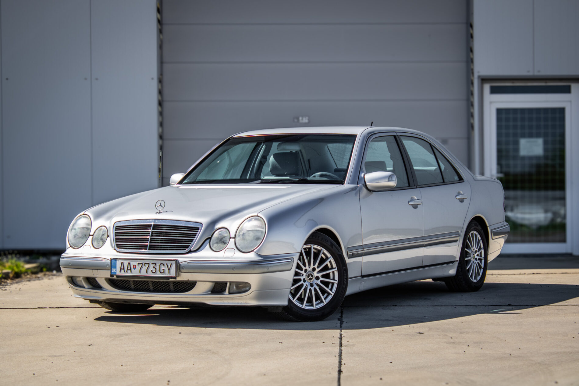 Mercedes-Benz E trieda Sedan 200 CDI 85kW MT6 / NA SPLÁTKY / NA PROTIÚČET