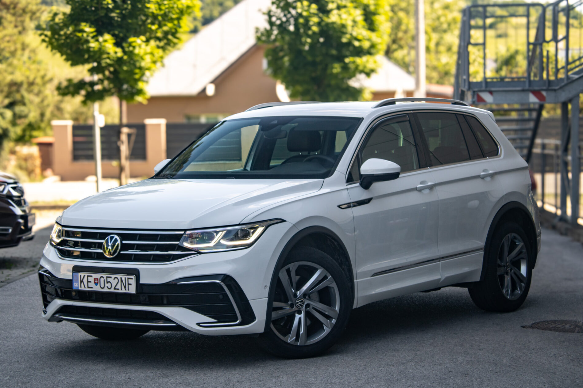 Volkswagen Tiguan 2.0 TDI EVO R-Line 4Motion / 147kW / A7 / ZÁRUKA / AJ NA SPLÁTKY / PROTIÚČET